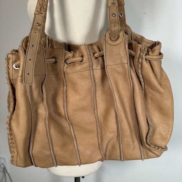 Kenneth Cole New York tan leather hobo shoulder bag - Picture 6 of 10